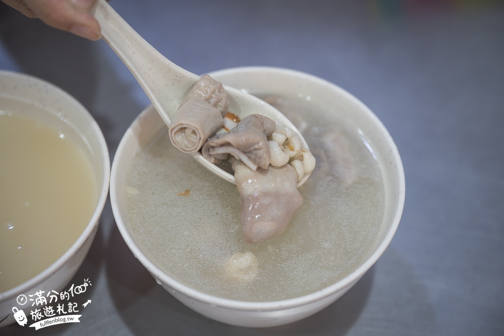 【淡水林記肉圓】直接來一套必吃肉圓.油粿+肉粽,四神湯平價給料飽滿,在地飄香30年好滋味!