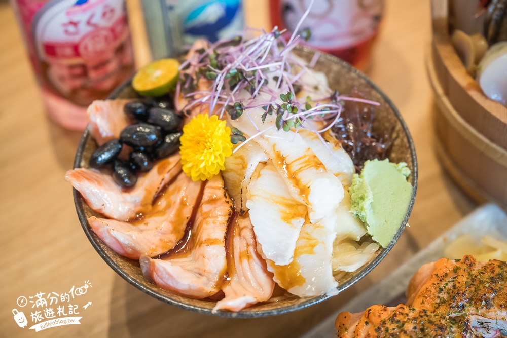 宜蘭【告春食彩小家日本料理】超澎湃木桶生魚片丼飯,重磅好評4.9星,美味平價不容錯過!