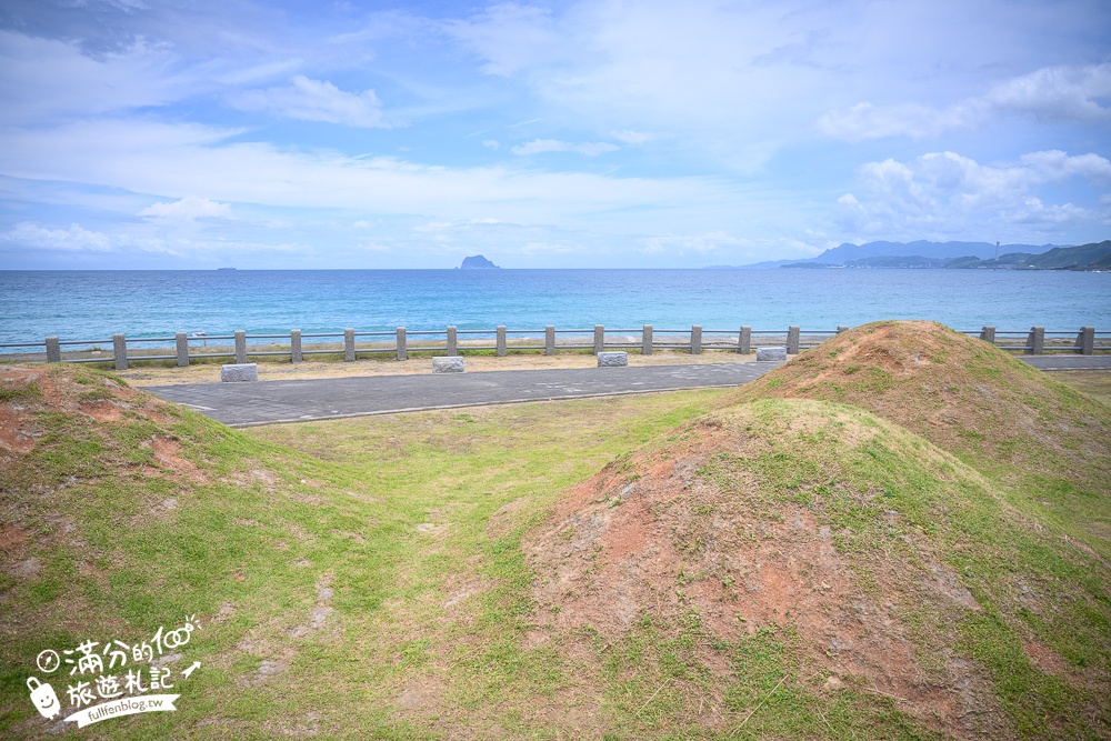 【翡翠灣海水浴場】2024新北最新萬里抹茶小山丘,望海玩沙看基隆嶼,還能玩拍古錐抹茶山丘超療癒!