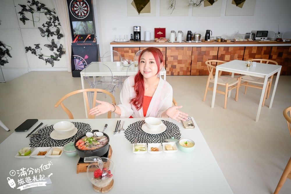 宜蘭民宿推薦【PLAY Hotel】頭城最美海景民宿,泡大浴缸看龜山島,早餐是超澎湃海鮮粥超推!