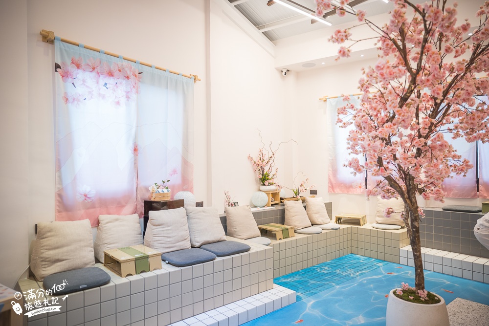宜蘭景點|咖啡浴FURO CAFE|日系溫泉風咖啡館, 在澡堂裡下午茶賞櫻花!