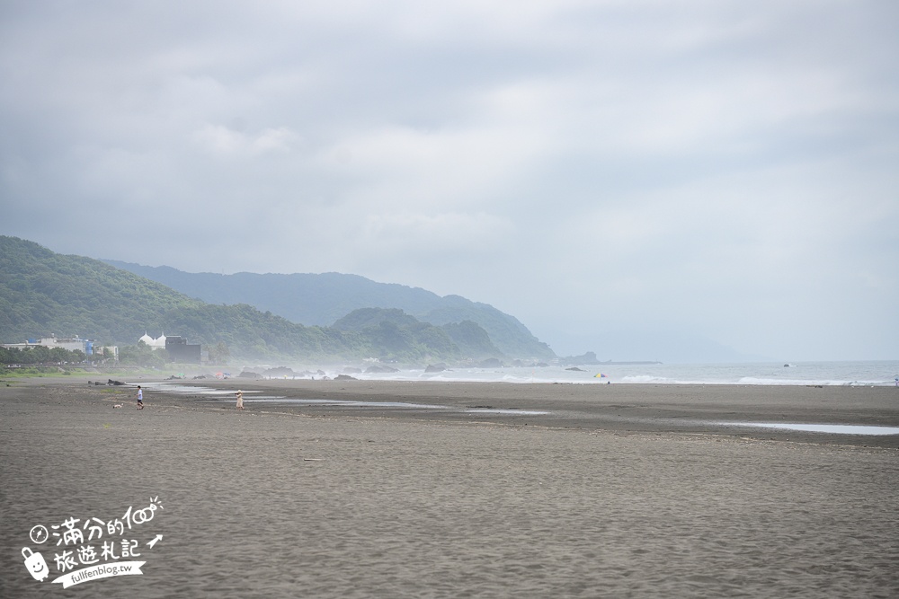 宜蘭民宿推薦【PLAY Hotel】頭城最美海景民宿,泡大浴缸看龜山島,早餐是超澎湃海鮮粥超推!