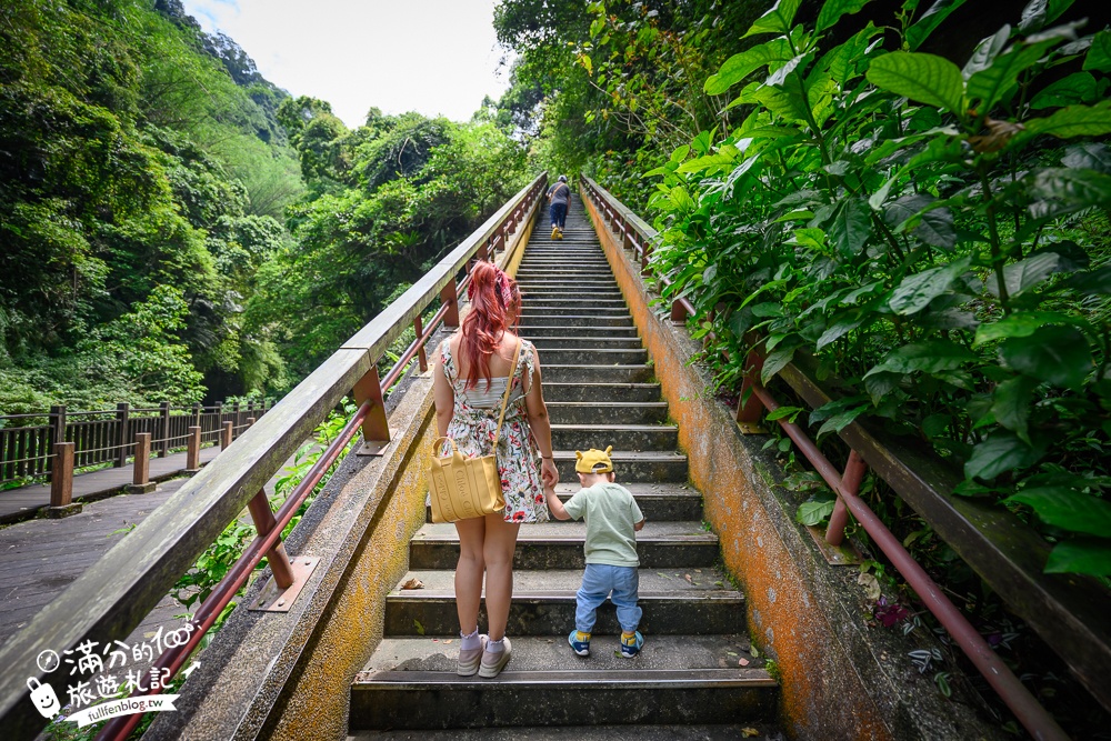 新竹【水濂洞步道】獅頭山裡的天然洞穴,10分鐘就能抵達的岩洞秘境,隱身百年寺廟有拜有保佑!