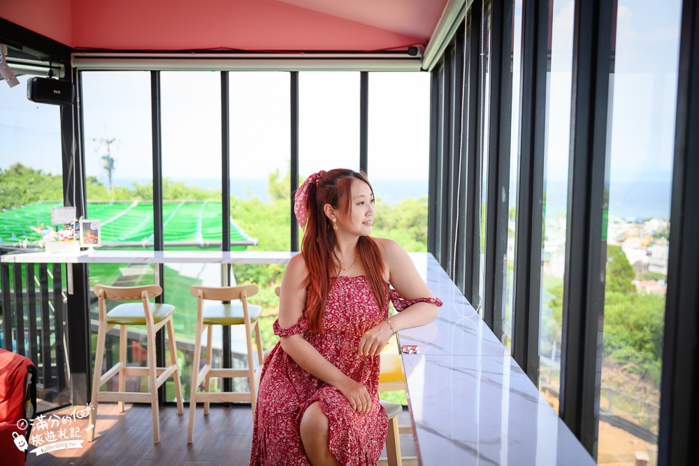 小琉球新景點|柒柒里咖啡.東津熱廣場|小琉球看海咖啡館.紅色大鳥居.泡泡屋~秒飛小希臘!