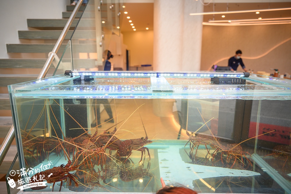 宜蘭無菜單鐵板燒【明水然·樂宜蘭礁溪店】最新田邊玻璃屋,1600元就能吃日本A5和牛和龍蝦三吃超狂!