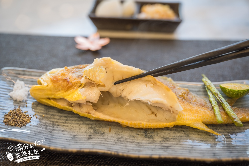 宜蘭無菜單鐵板燒【明水然·樂宜蘭礁溪店】最新田邊玻璃屋,1600元就能吃日本A5和牛和龍蝦三吃超狂!