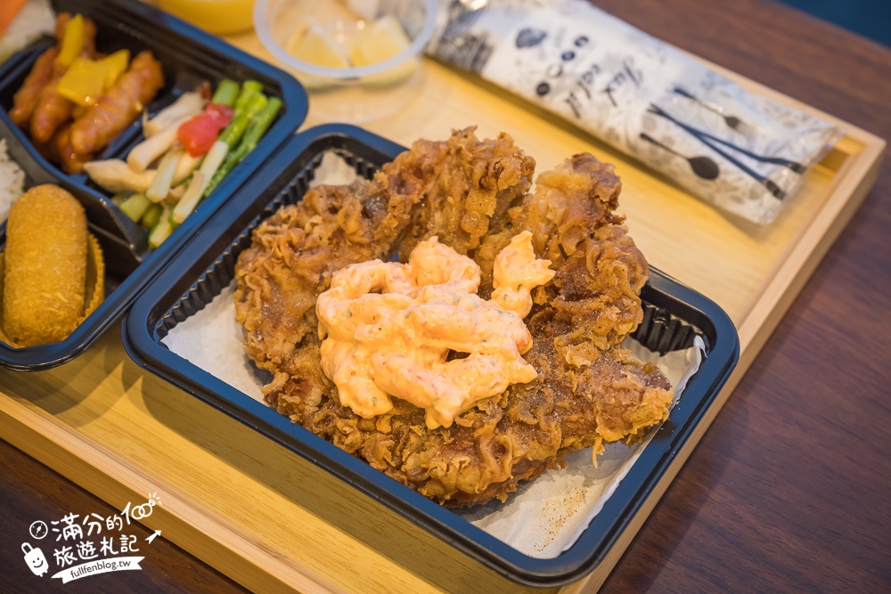 嘉義大林必吃美食【堡主便當】國道三梅山交流道旁的質感便當店,玩城堡之都吃堡主便當超搭!