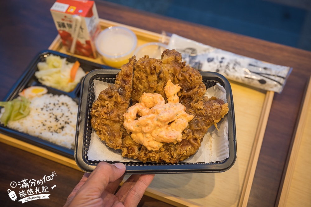 嘉義大林必吃美食【堡主便當】國道三梅山交流道旁的質感便當店,玩城堡之都吃堡主便當超搭!