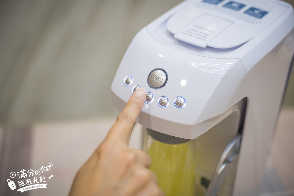 【Sparkel萬用氣泡水機推薦】免使用鋼瓶的氣泡水機,可直接加入水果.冰塊和糖漿,和小孩在家也能輕鬆DIY好喝的氣泡飲!