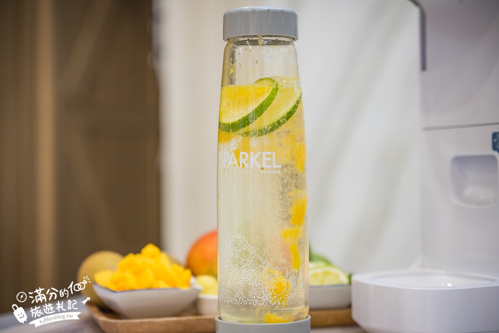 【Sparkel萬用氣泡水機推薦】免使用鋼瓶的氣泡水機,可直接加入水果.冰塊和糖漿,和小孩在家也能輕鬆DIY好喝的氣泡飲!