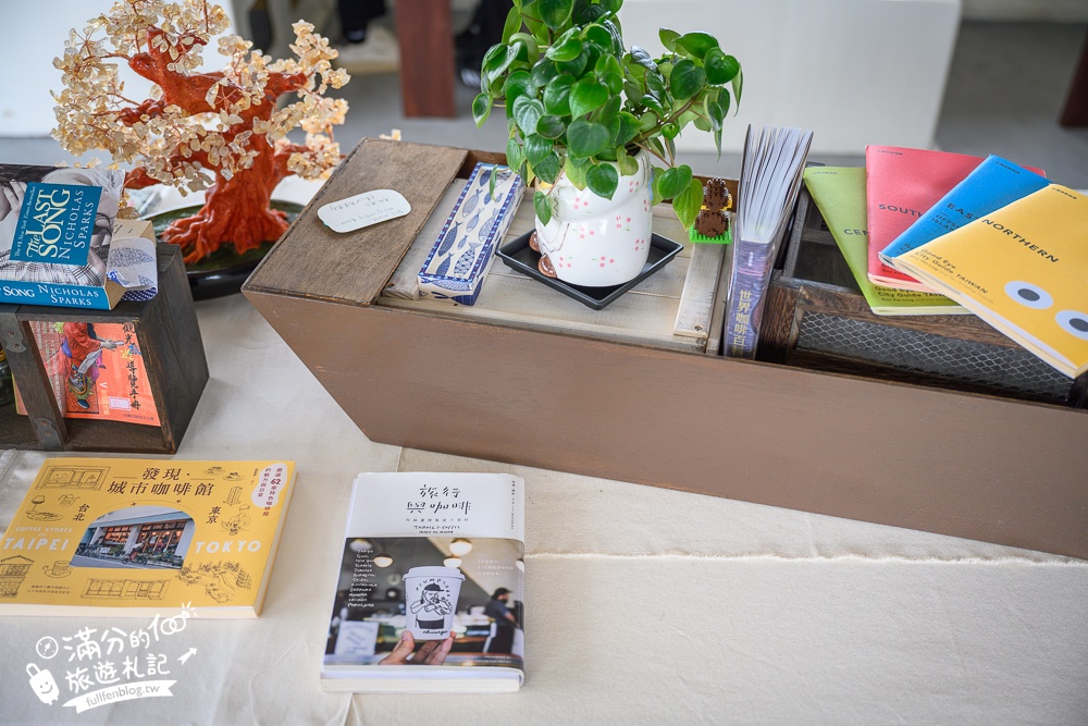 台南【舫 Home Cafe】全台唯一海上船隻咖啡館.全預約制,登船喝咖啡欣賞漁港風光!