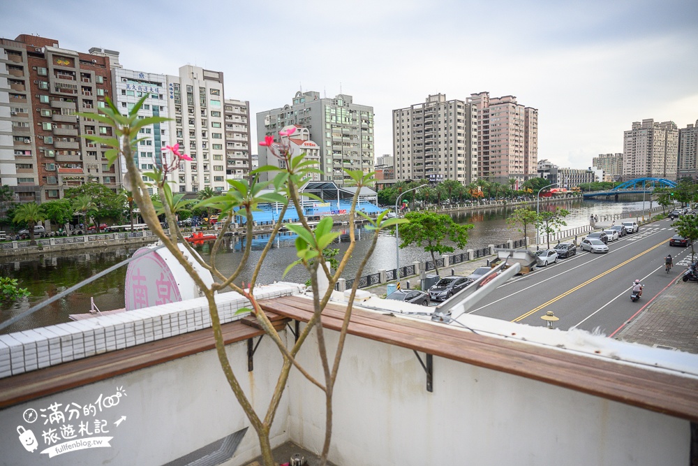 【南泉冰菓室】安平人氣冰店,招牌必吃芒果奶蓋布丁冰,安平運河第一排,吃冰觀景超享受!