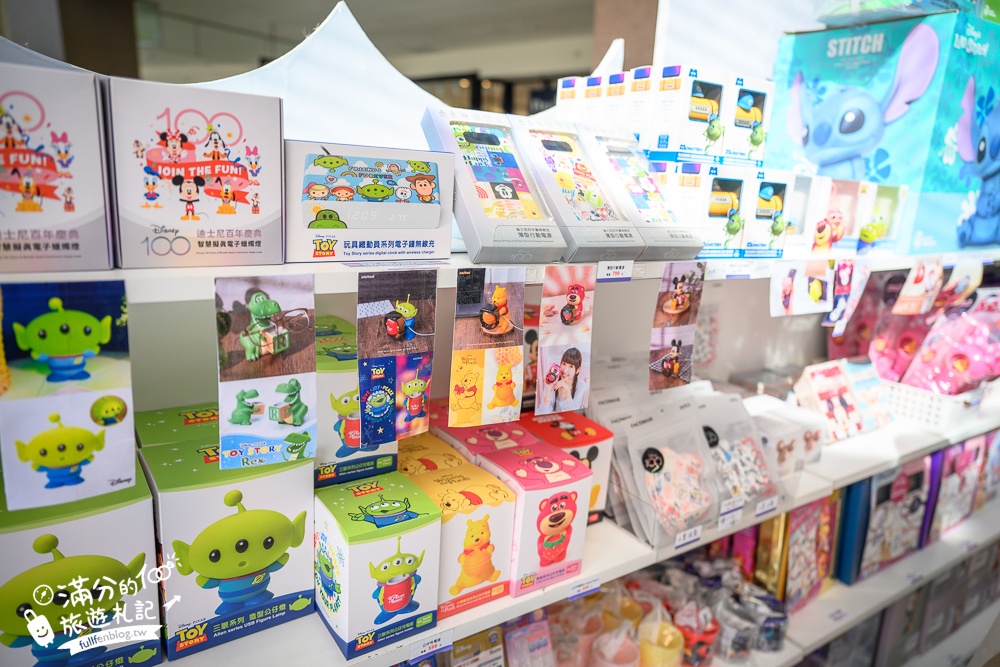 【林口三井OUTLET購物中心】迪士尼100週年主題燈飾,免費入園超可愛!