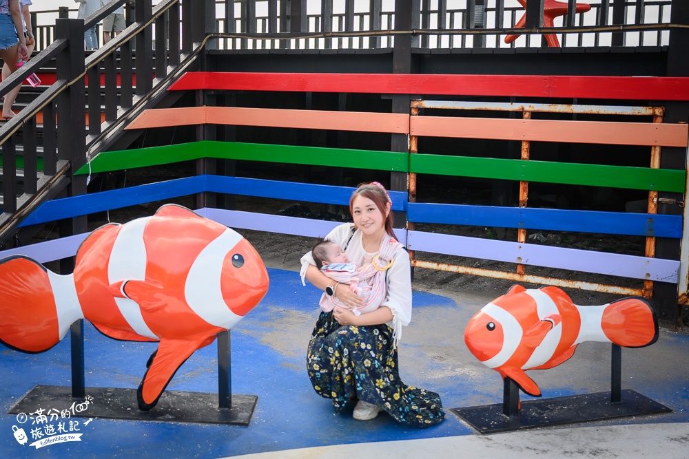 【北海岸石門洞】免門票玩水景點,濱海公路上的藝術品,看海.戲水.玩沙~和小丑魚看天然海蝕拱門!