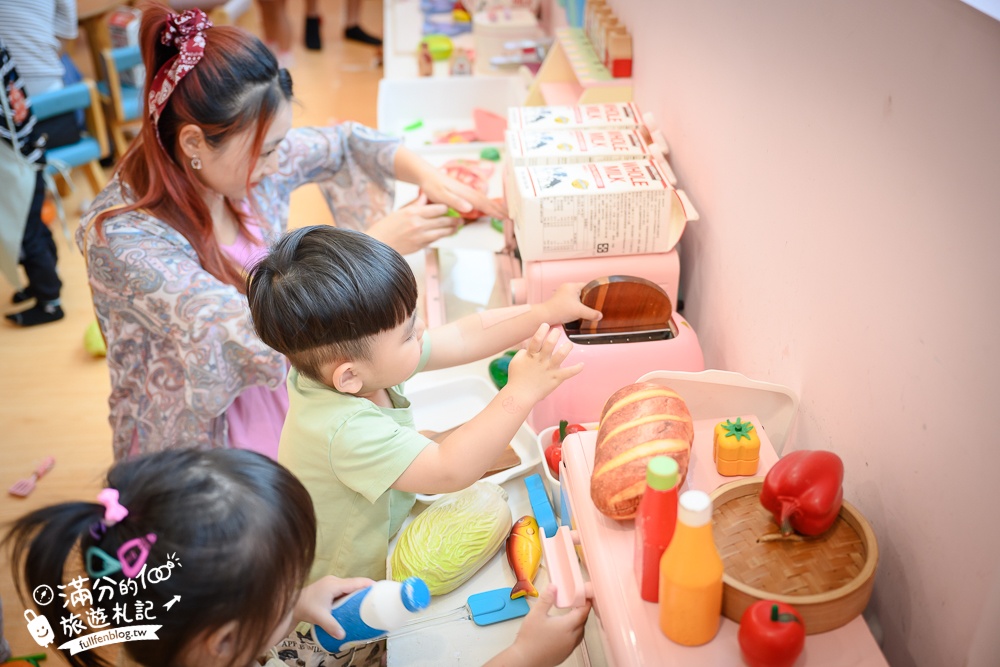 彰化親子餐廳【屁格豬火鍋餐廳親子樂園】用餐收費方式.粉紅豬主題親子餐廳,附兩層樓兒童遊戲區玩翻天!