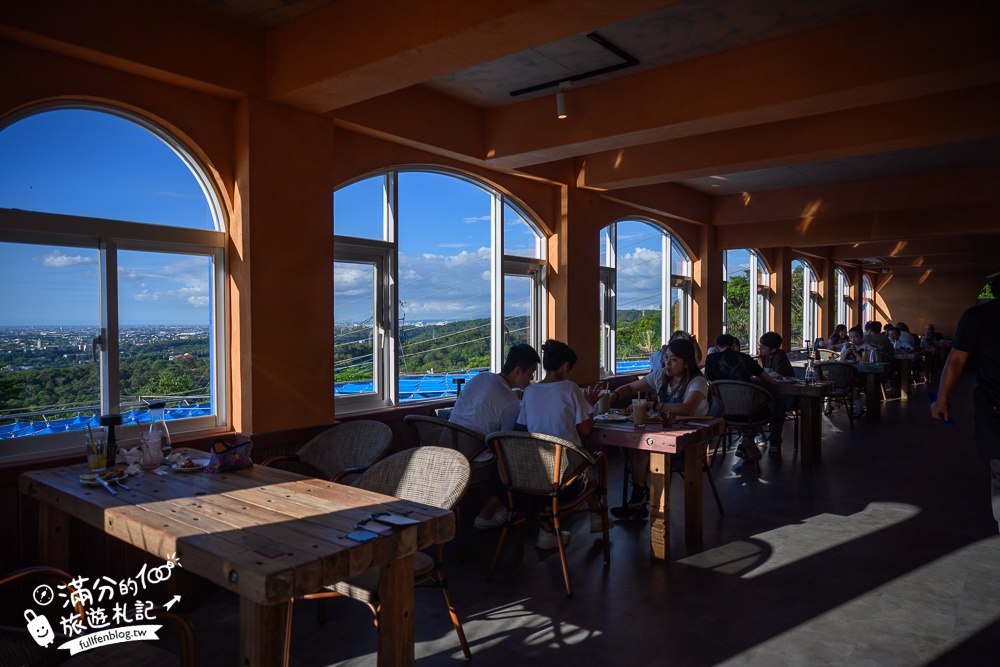 新竹新景點【空ㄟCafé】空ㄟ咖啡新竹店,湖口最新景觀餐廳,在摩洛哥城堡吃窯烤披薩!