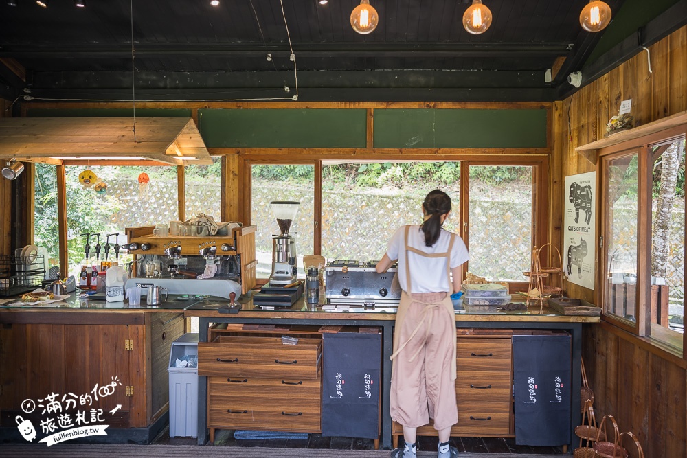 南投景點|日月潭湖の怪物咖啡|創意妖怪紅龜粿,秒飛小京都~懷舊日式咖啡館!