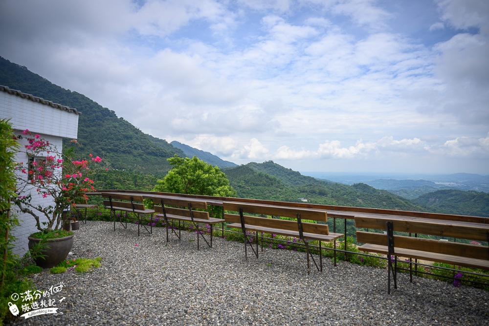 台南景點|景美是吉景觀咖啡餐廳|超浪漫愛心觀景台.必吃梅子雞.180度超廣場山巒美景盡收眼底!