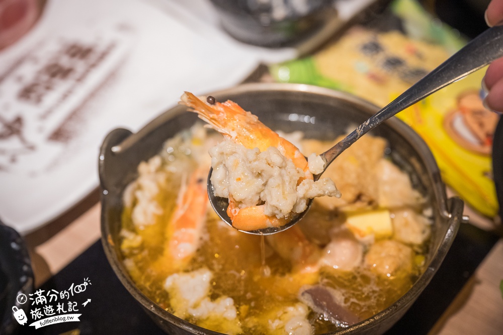 桃園火鍋推薦【肉多多火鍋桃園中華店】$268超過70種火鍋料吃到飽,還能玩跳棋象棋夾娃娃機,加入會員好康肉片領不完!
