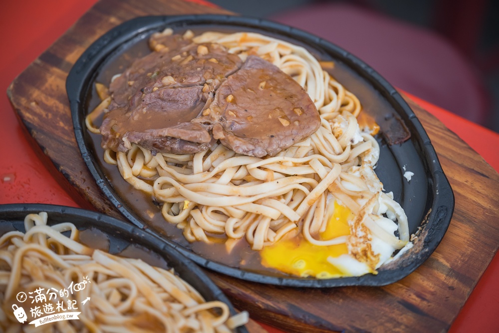 【2025嘉義朴子週六夜市】朴子夜市一週只營業一天,10個排隊美食推薦,吃美食,玩遊戲.好逛好好玩!