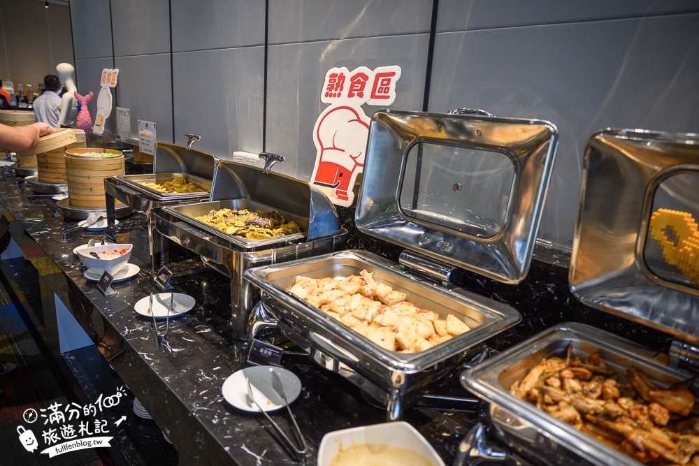 【嘉義棒棒積木飯店】棒棒親子主題館一泊一食開箱,兒童賽車無限暢玩,還有2100坪室內樂園能放電!