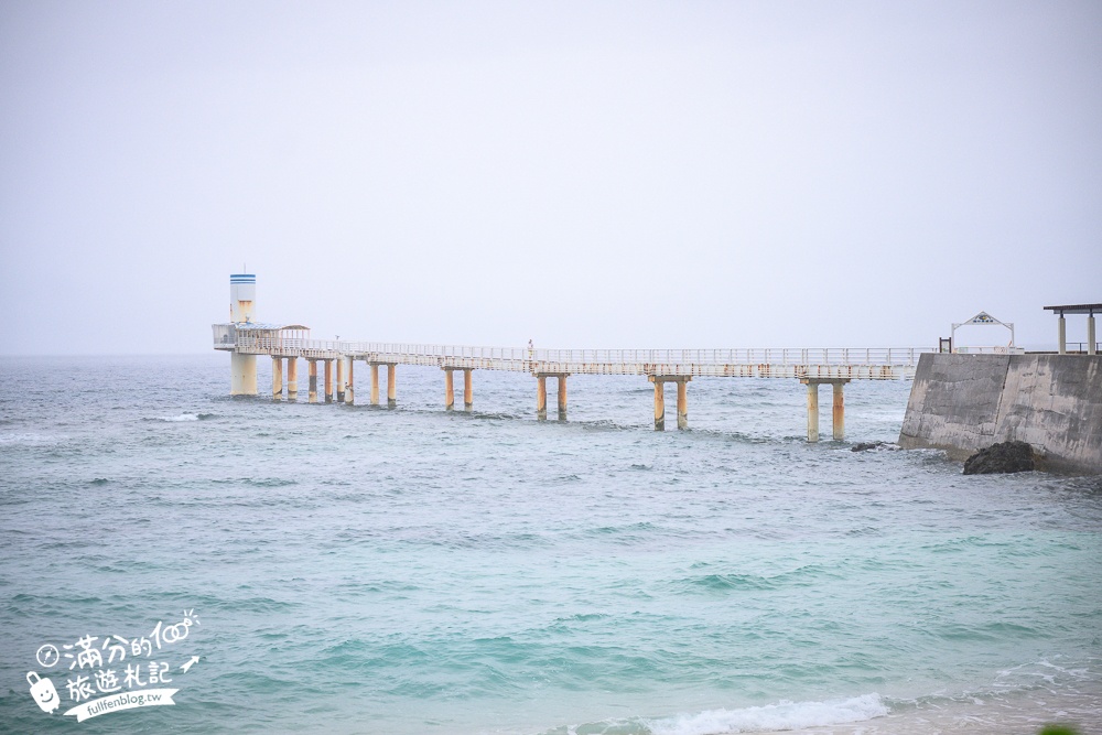 沖繩【海中展望塔】部瀬名海中公園必玩360環景圓窗看魚,以及海底玻璃船,沖繩雨天備案景點!