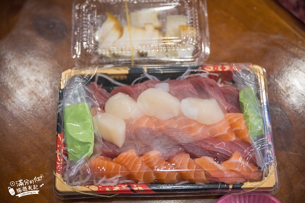 台東美食【葉氏海鮮】平價生魚片.客製化厚切生魚片,生食級干貝,現點現切現吃好新鮮!