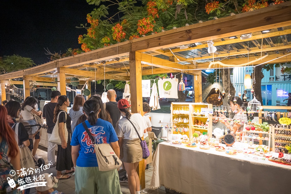 【2024台東鐵花新聚落】鐵花村最新鐵花燈之祭,逛市集.波浪屋吃美食.看太空人.月球慢步~璀璨燈海太迷人!
