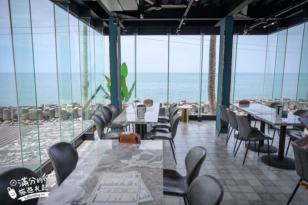 屏東【枋寮椰們海景餐廳Pi coconut】秒飛峇里島,絕美海上玻璃屋,無敵海景看台太夢幻!