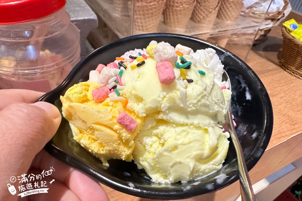 桃園火鍋推薦【肉多多火鍋桃園中華店】$268超過70種火鍋料吃到飽,還能玩跳棋象棋夾娃娃機,加入會員好康肉片領不完!