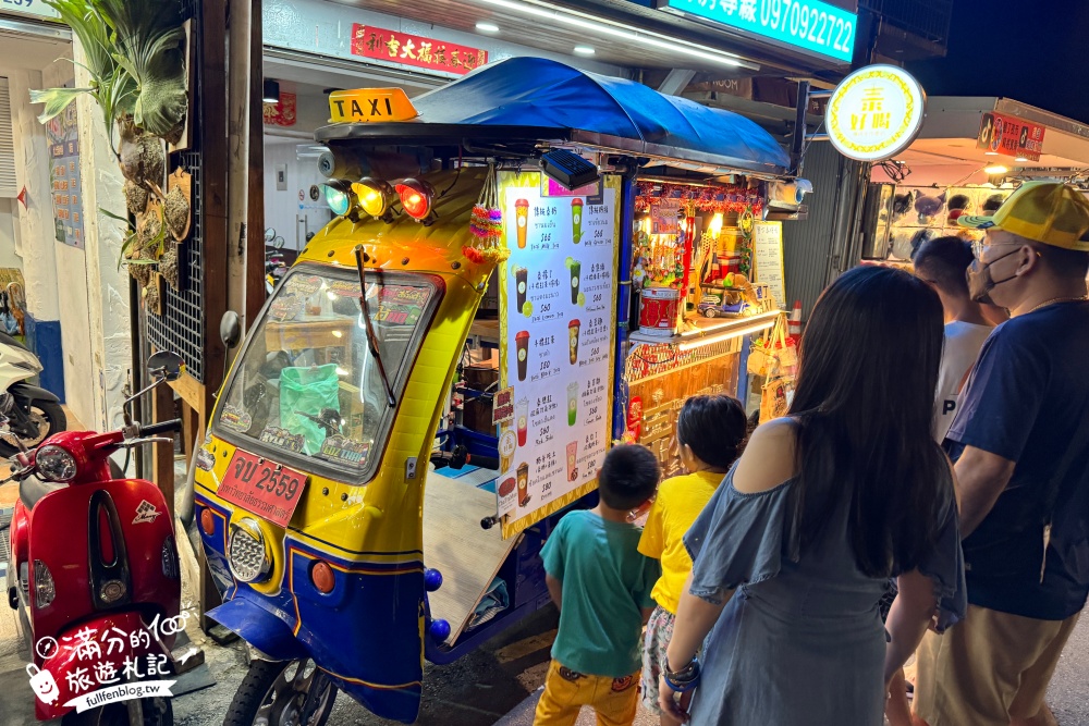 【2025墾丁大街美食懶人包】TOP20間墾丁排隊美食.必買墾丁伴手禮推薦.必玩夜市遊戲,帶你墾丁夜市吃吃喝喝整條街!